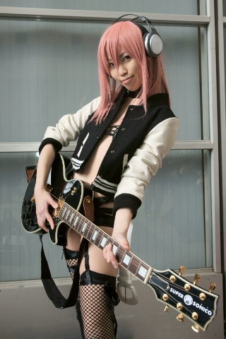 “体育直播”《怪猎世界：冰原》Steam大型更新发布 生化危机上线